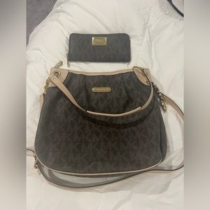 Michael Kora Jet Set shoulder/crossbody bag